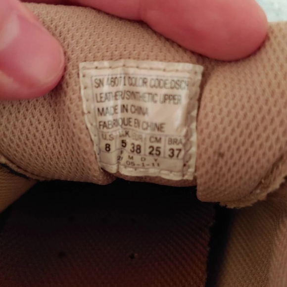 Skechers Suede Saddle Shoes Size 8 - Picture 4 of 7